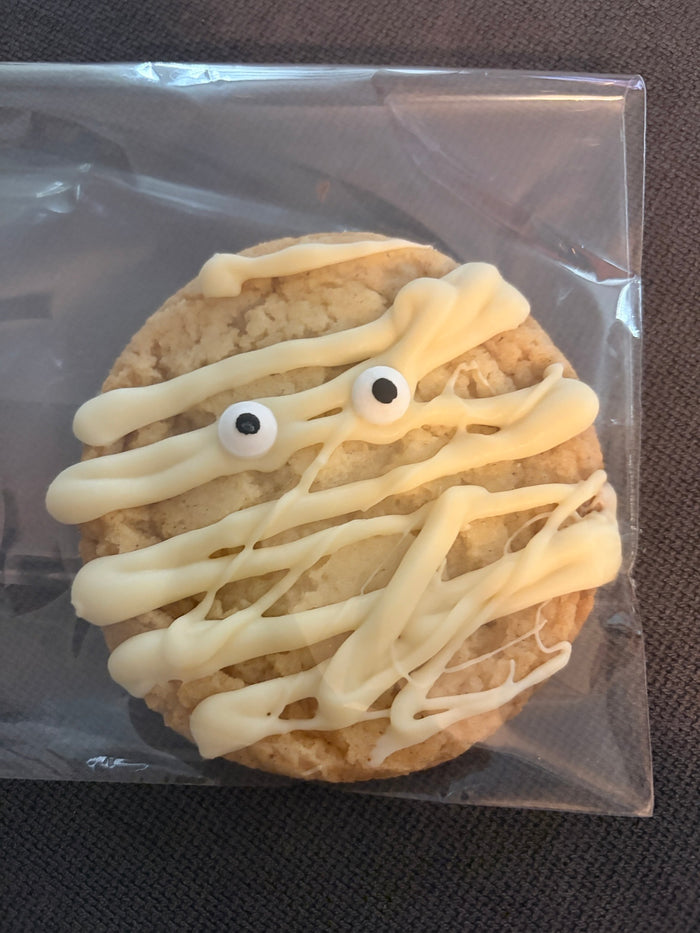 Gluten Free Halloween Mummy Cookie