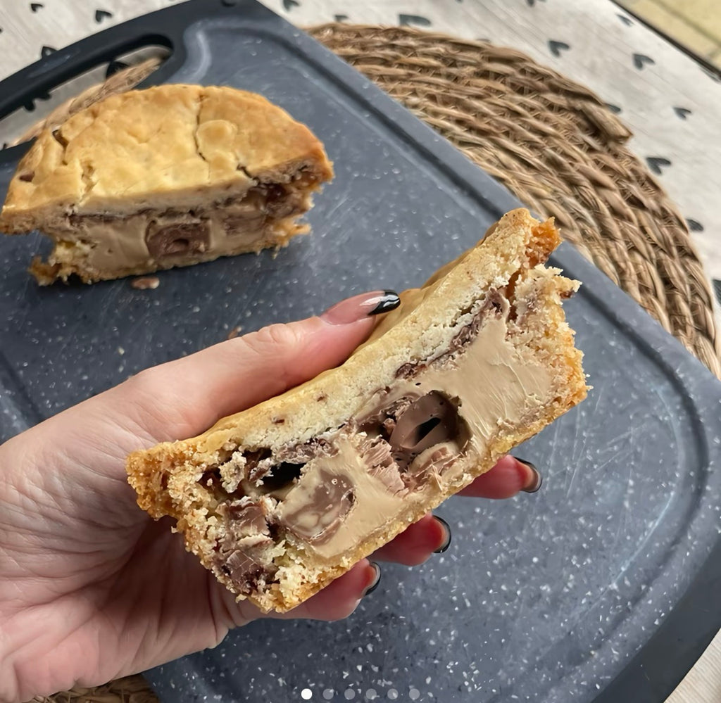 Gluten Free Galaxy and Hazelnut Creme Cookie Pie